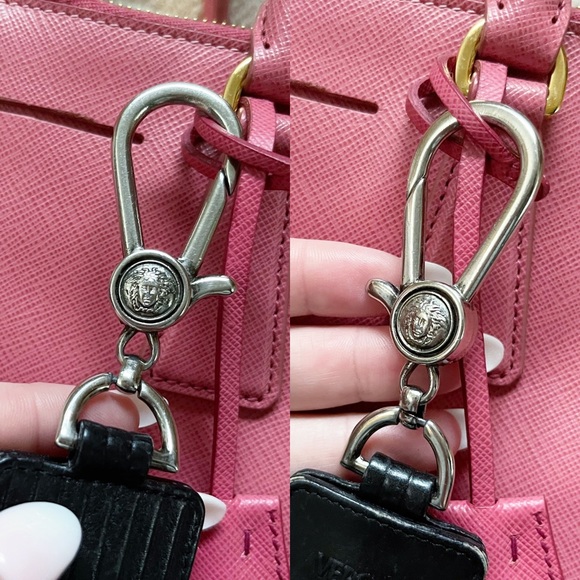 Authentic Gianni Versace Vintage Medusa Black Leather Key Holder / Bag Charm - Picture 6 of 11